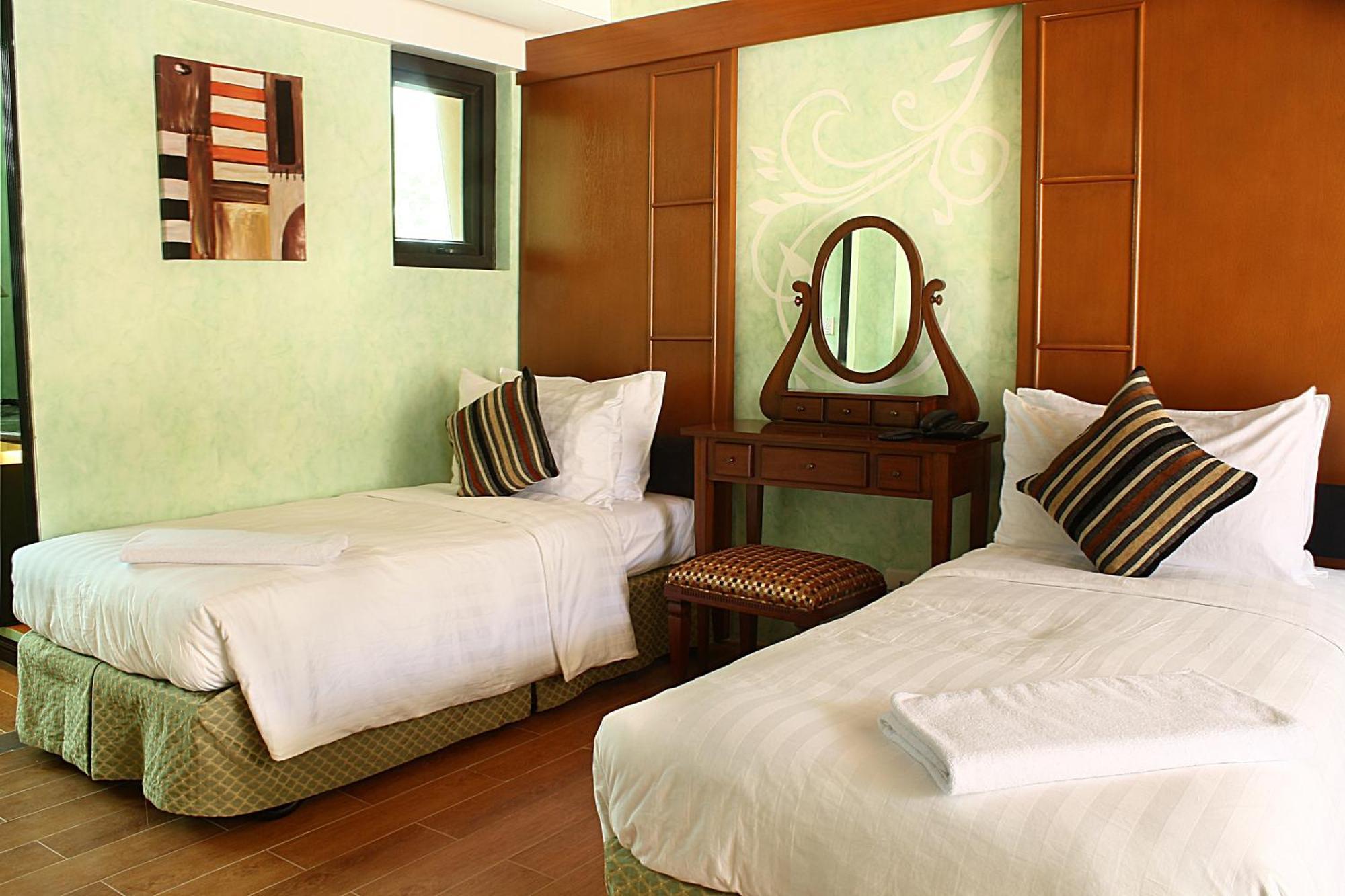 Lee Boutique Hotel Tagaytay Тагайтай Экстерьер фото